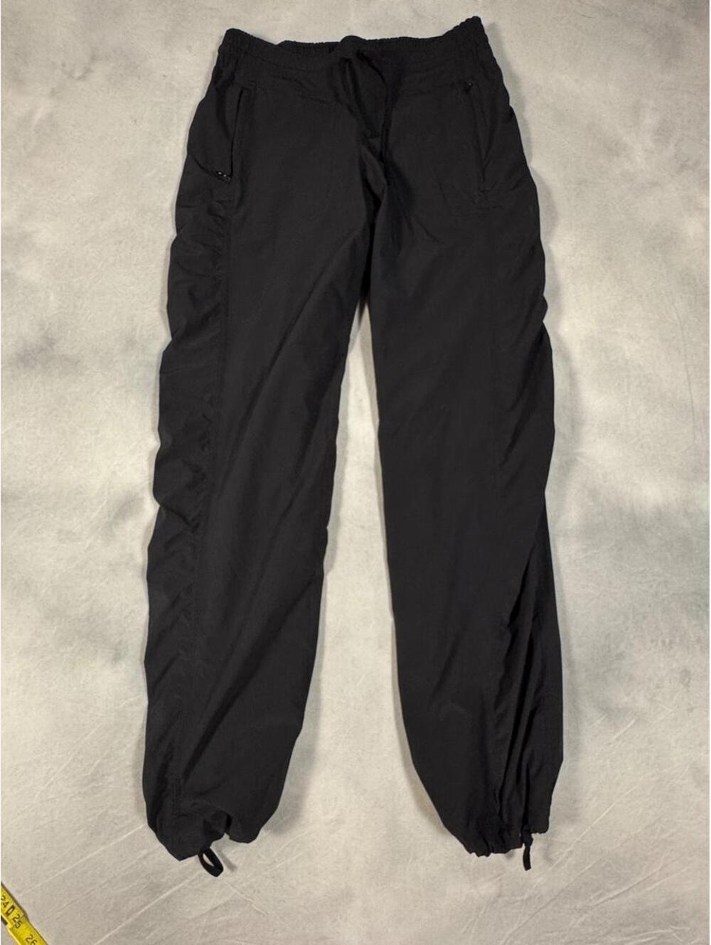 Athleta Women’s Size 4 Black Lined Hiking Travel Pants Drawstring Hem